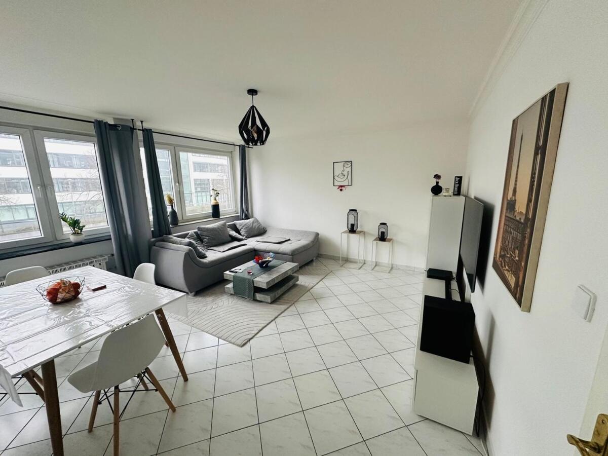Wohnung In Der Stadtmitte Wolfsburgo Exterior foto